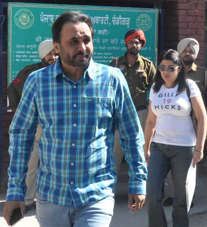 Aam Aadmi Party Leader (Punjab MP) Bhagwant Mann, wife file for divorce